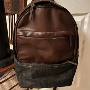 Fossil laptop back pack
